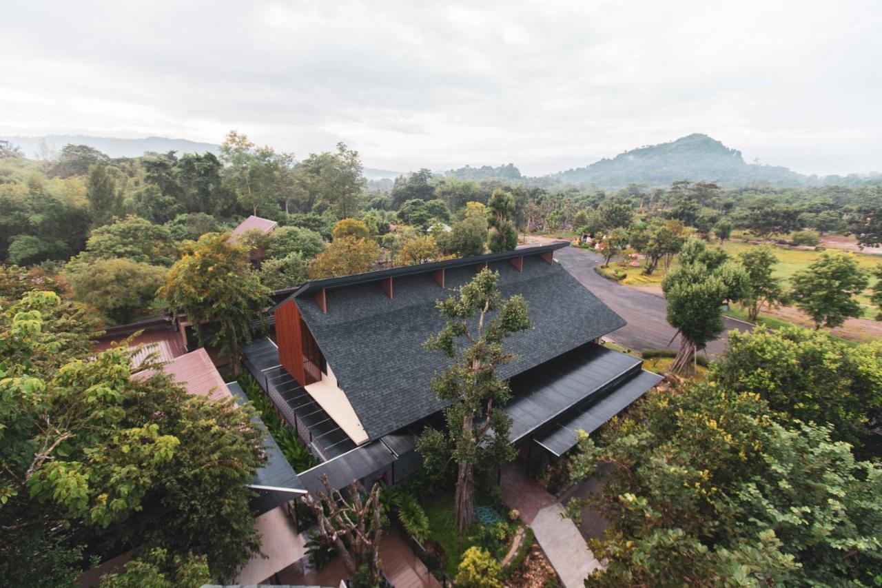 坤西育府 The Chamuang Forest酒店 外观 照片