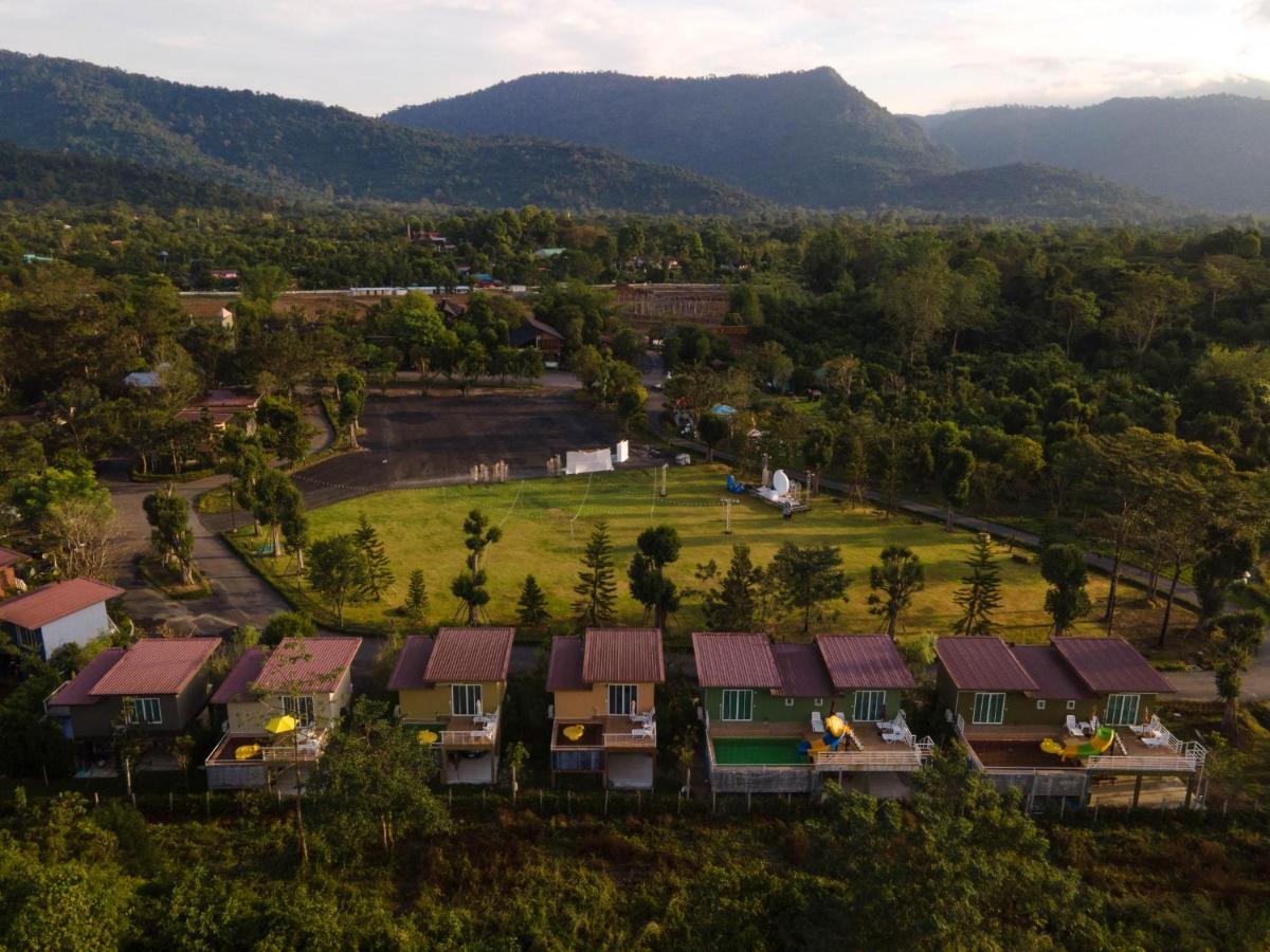 坤西育府 The Chamuang Forest酒店 外观 照片